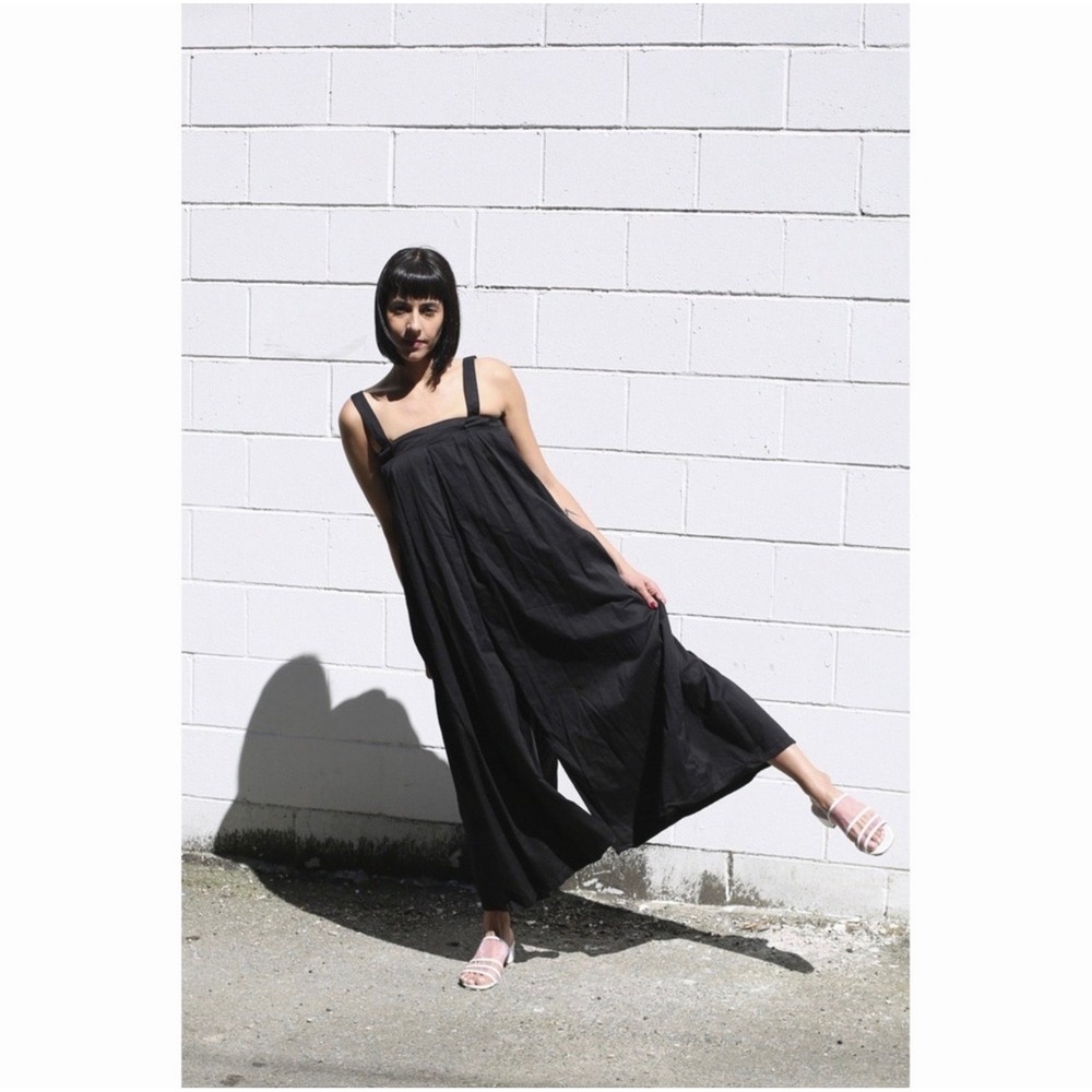 Black Crane Women S Linen Jumpsuit Wide Leg Adj Strap Pleated Minimalist Boho